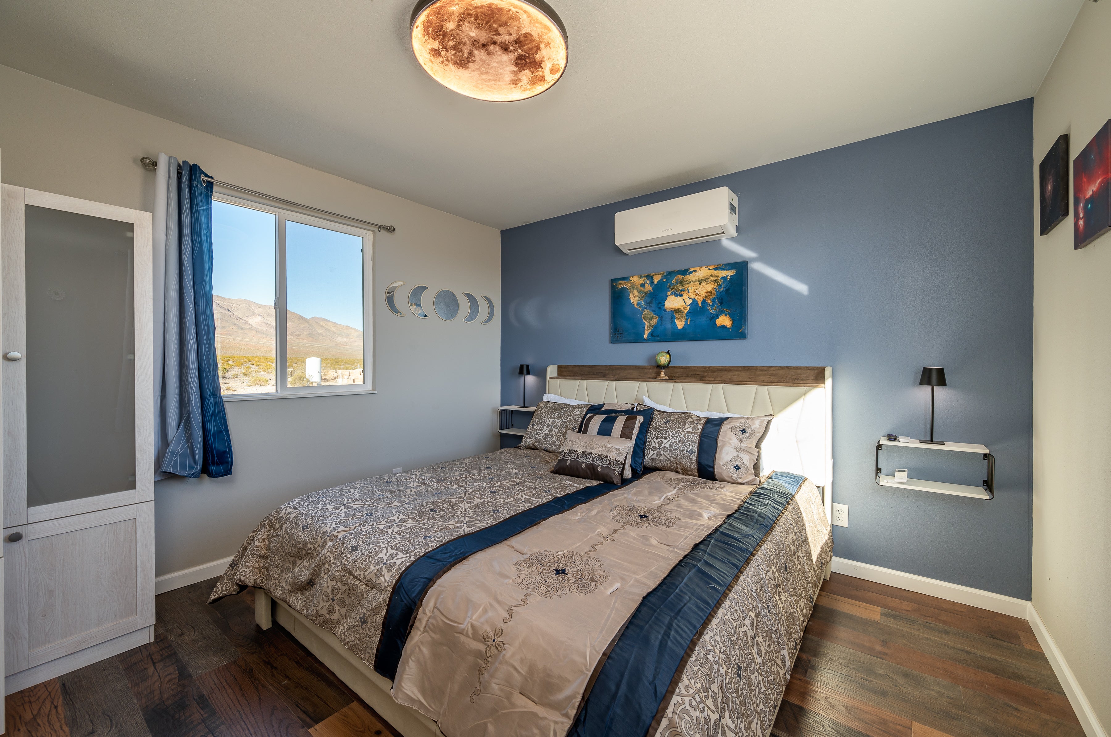 Secluded Western Retreat Near DVNP,  EV Charger