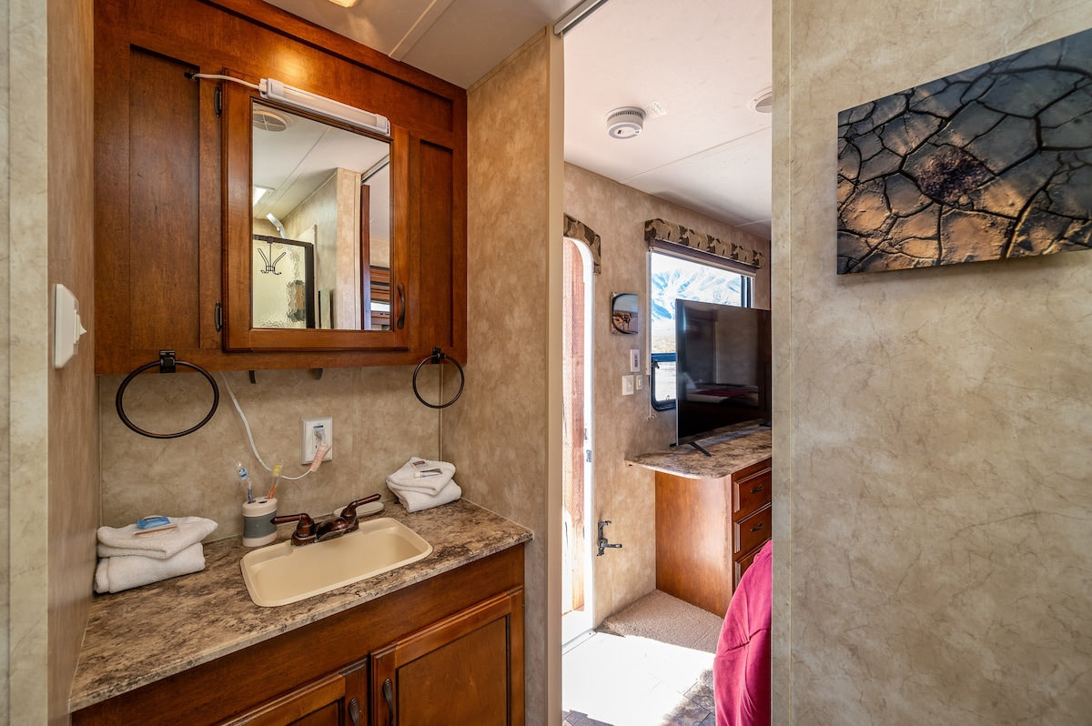 Starry Skies Glamping w/ EV Charger